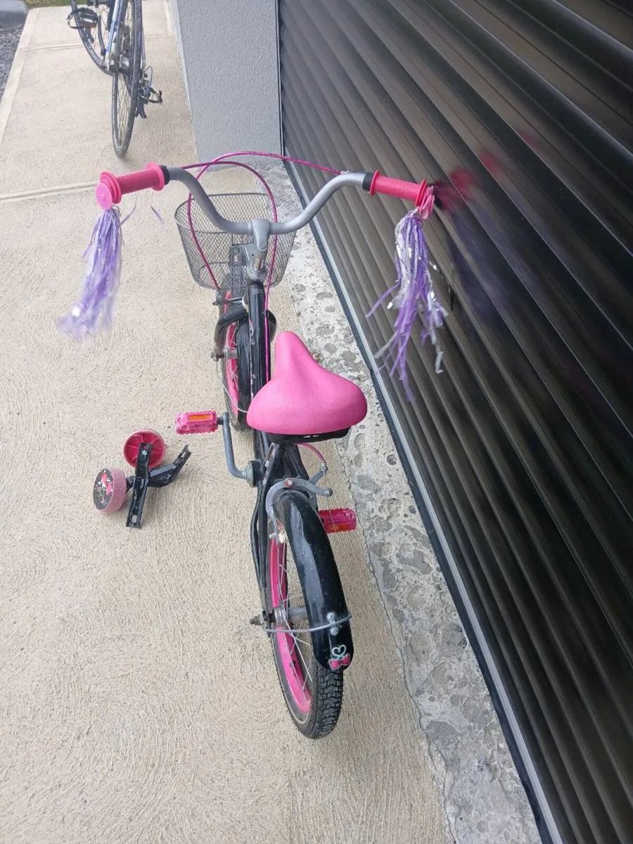 Girls bicycle - Image 2