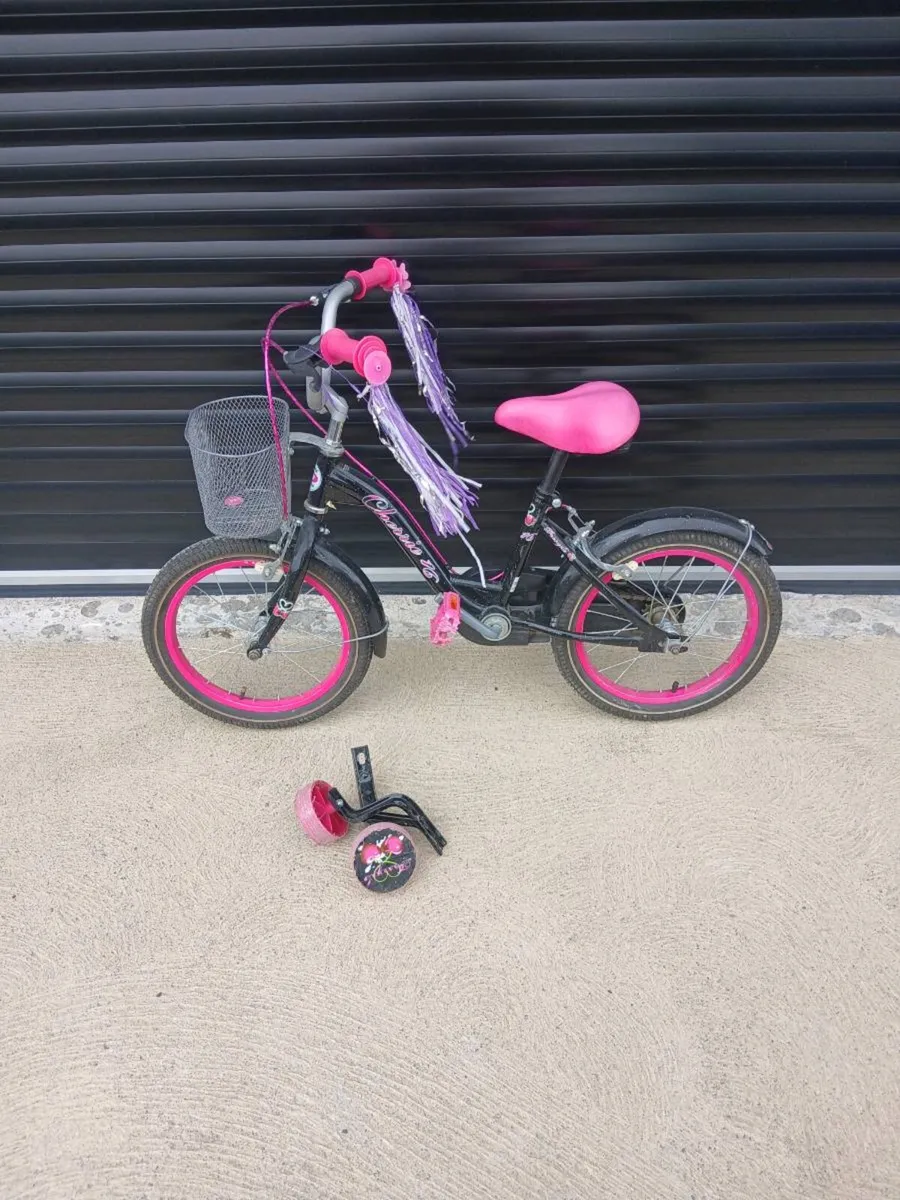 Girls bicycle - Image 1