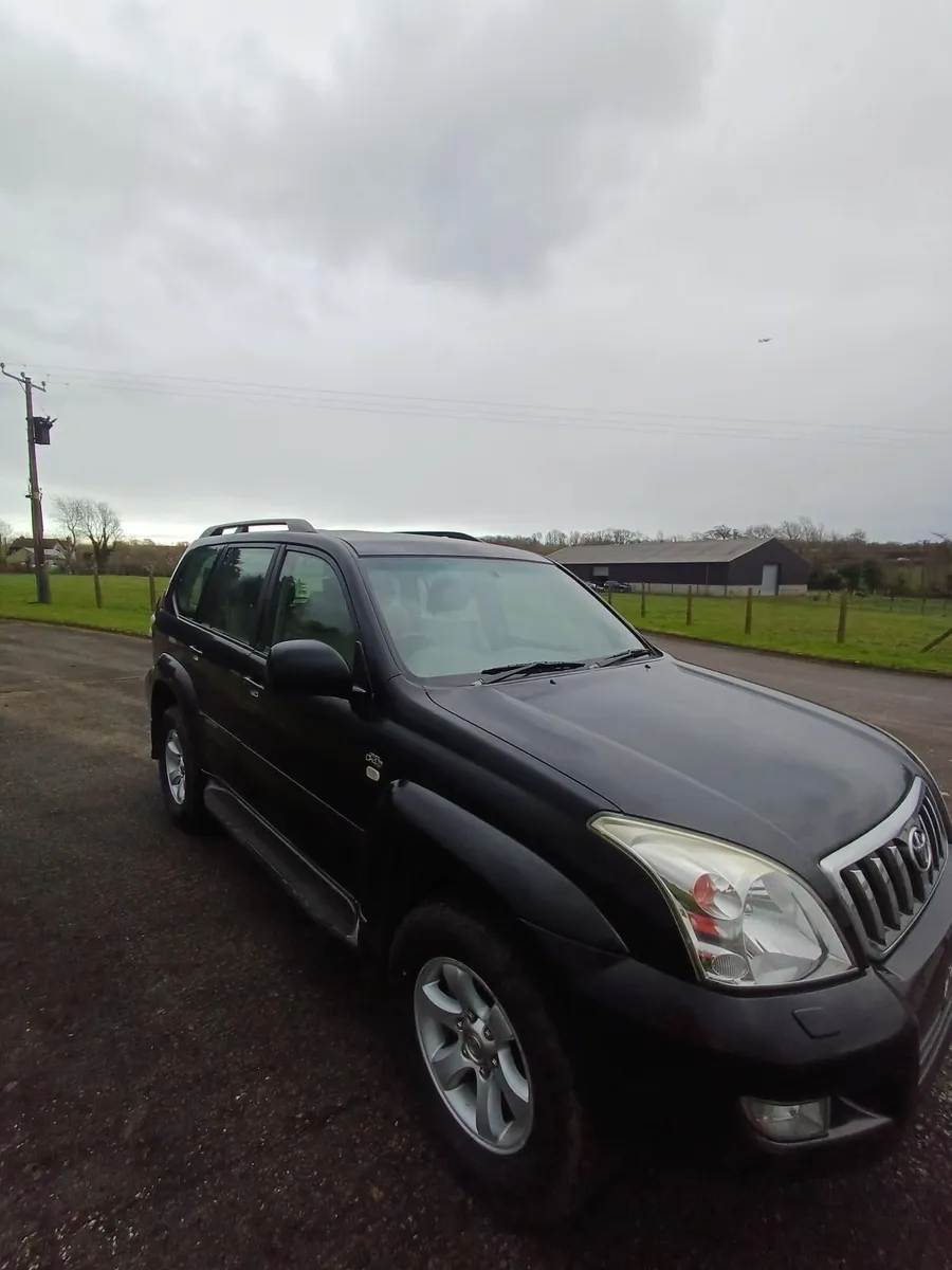 Toyota Land Cruiser - Image 2