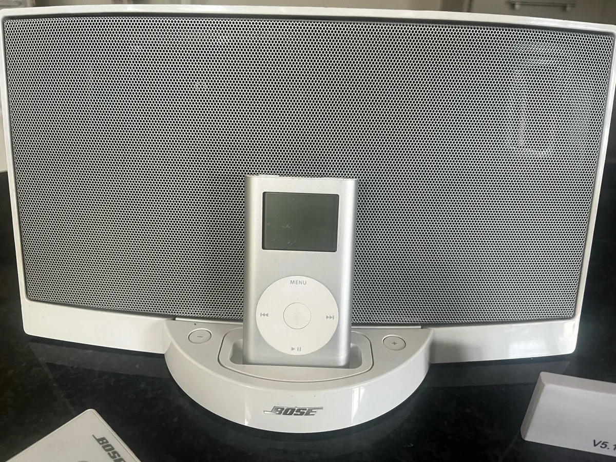 Bose Sound dock system - Image 3