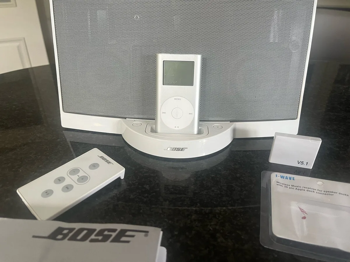 Bose Sound dock system - Image 1