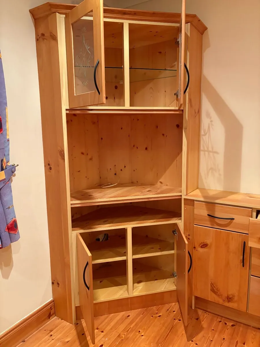 Furniture (Fitted Unit and Chest of Drawers/Desk) - Image 4