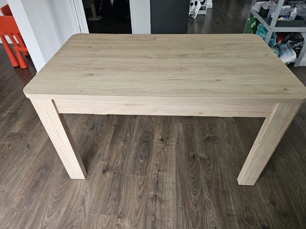 Kitchen table - Image 3