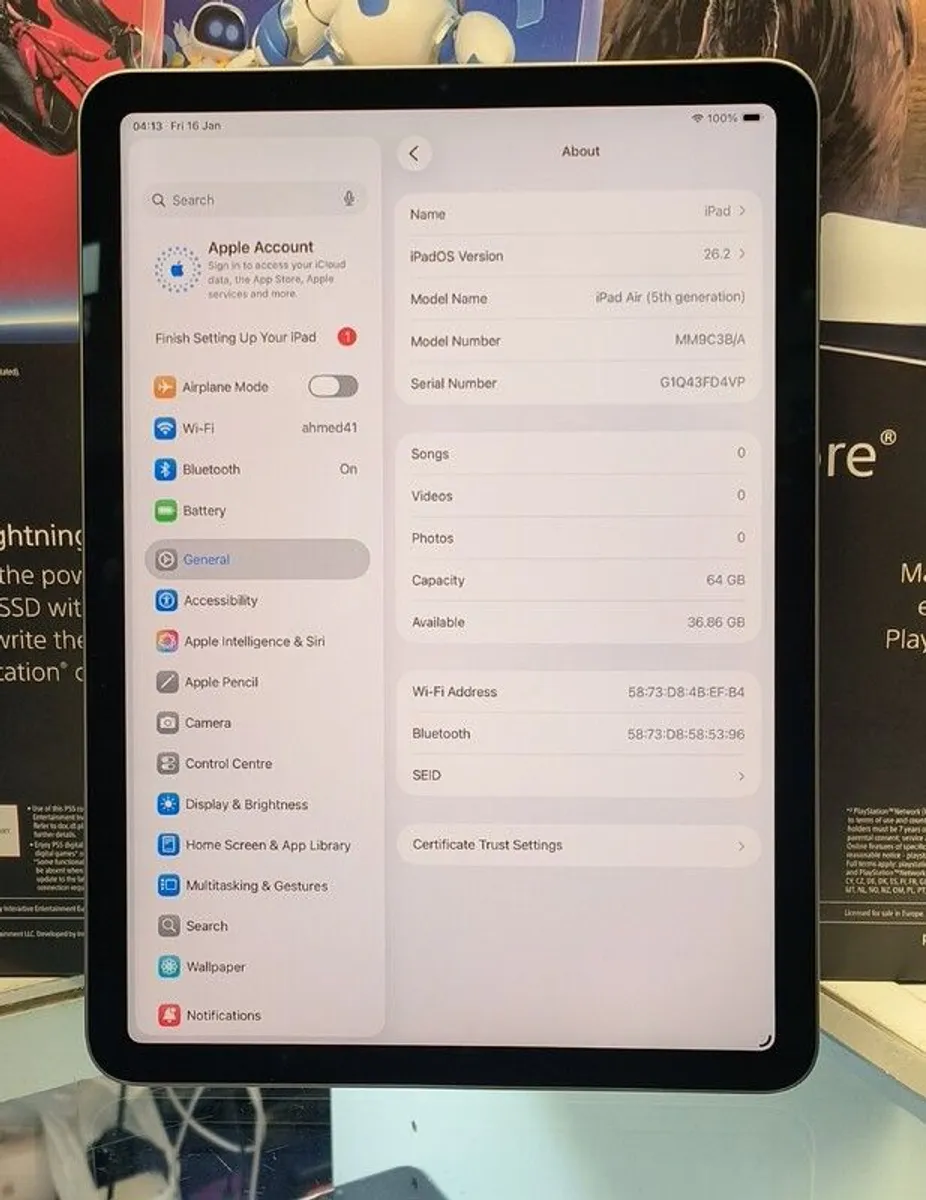 Apple iPad Air 5th Gen 10.9" M1 (A2588) 64GB - Space Grey, WiFi - Image 3