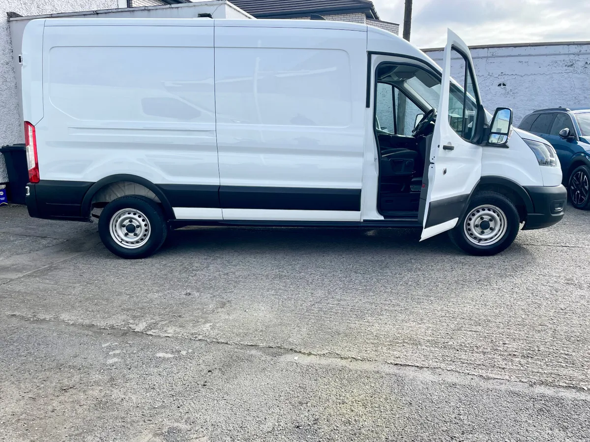 Ford Transit L3H2 350 Leader 2.0TDCI FWD LWB,2023 - Image 3