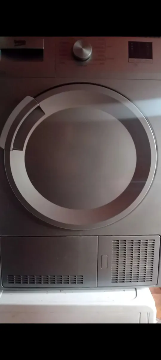 Condenser Dryer - Image 1