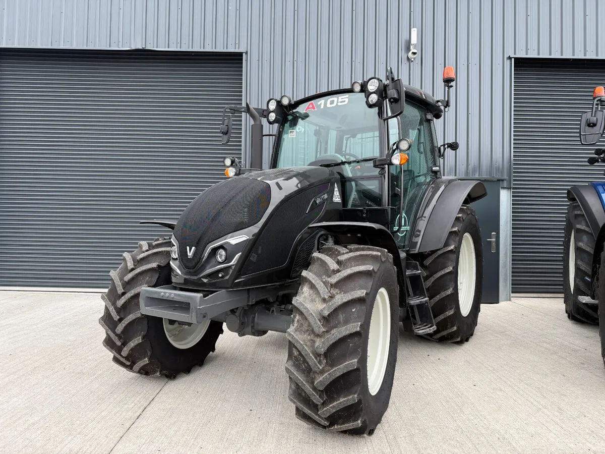 VALTRA A105 TRACTOR - ONLY 50 HOURS - Image 2