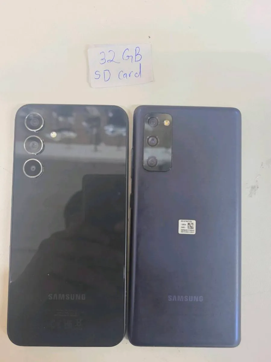 Iphone se 128 Gb and Samsung A10 - Image 2