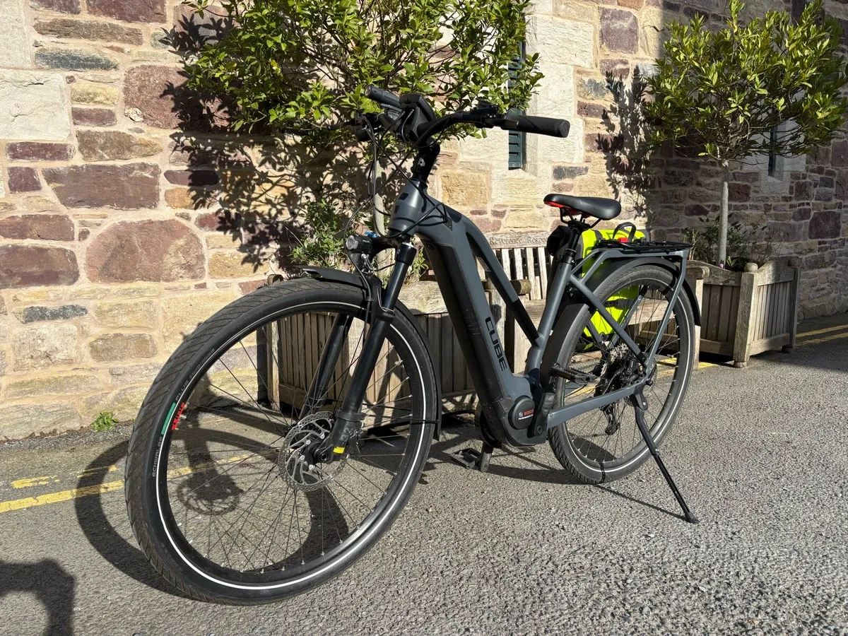 Cube Touring Hybrid EXC 500 E-Bike - Image 3