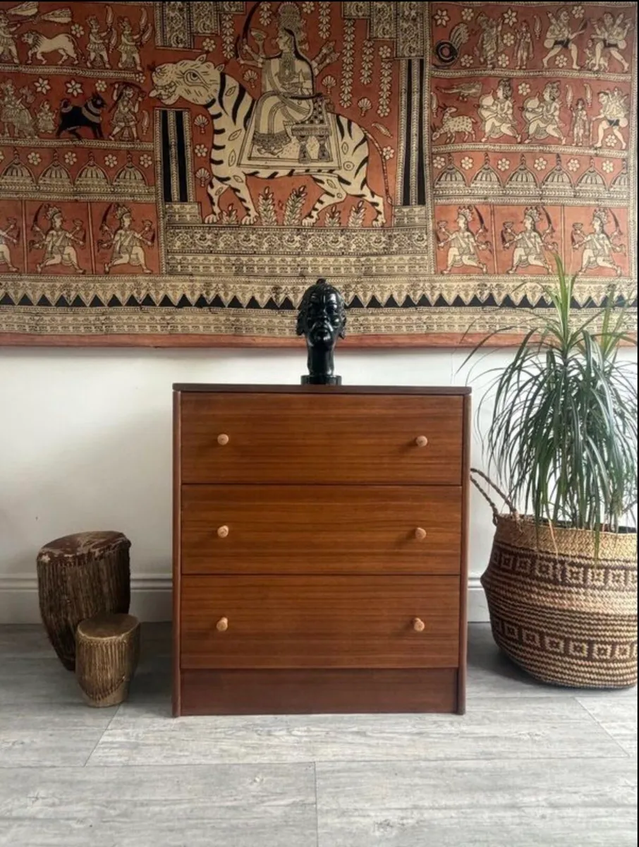 Mid Century Chest of Drawers - Image 1