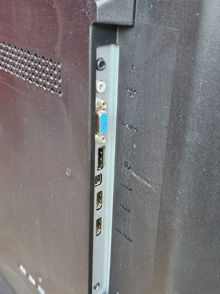 4K Monitor Very Large 40" inch Philips LED 43 UHD - Image 3