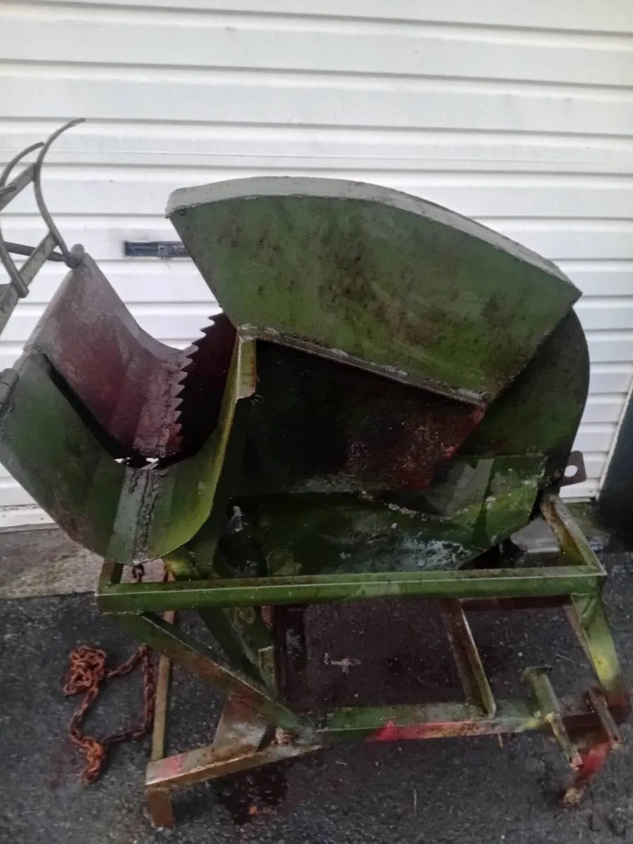 Wood saw worked on pto - Image 2