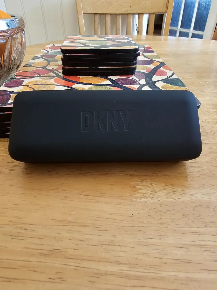 DKNY Glasses Case / With Lens Cloth / Brand New - Image 2