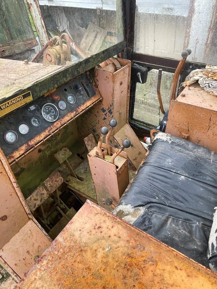 Case 850b track shovel - Image 4