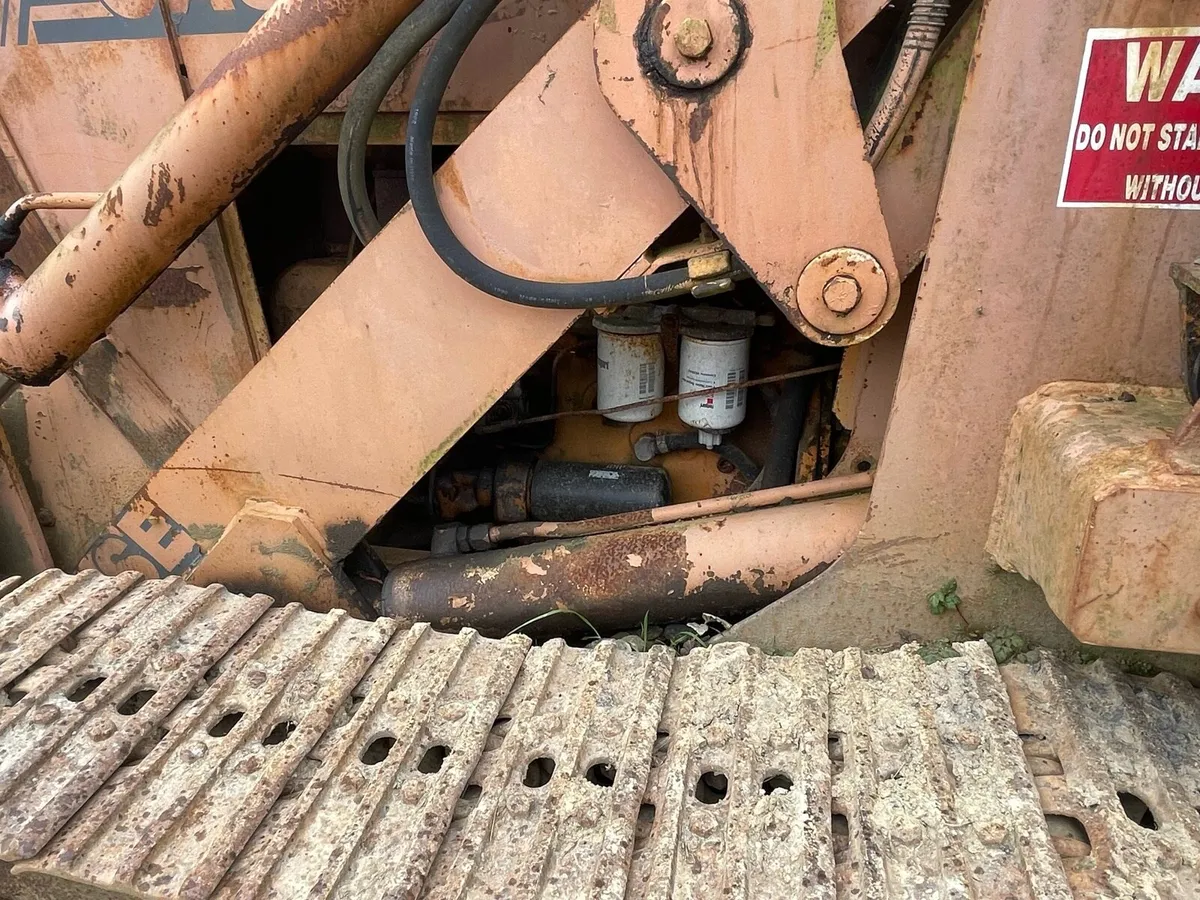 Case 850b track shovel - Image 3