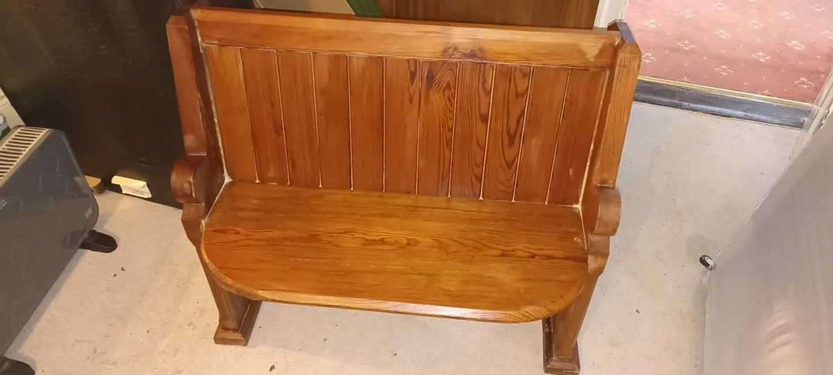 Small Chuch Pew - Image 3