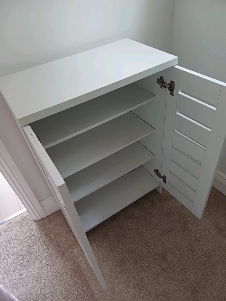 Shoe storage /shoe press - Image 2