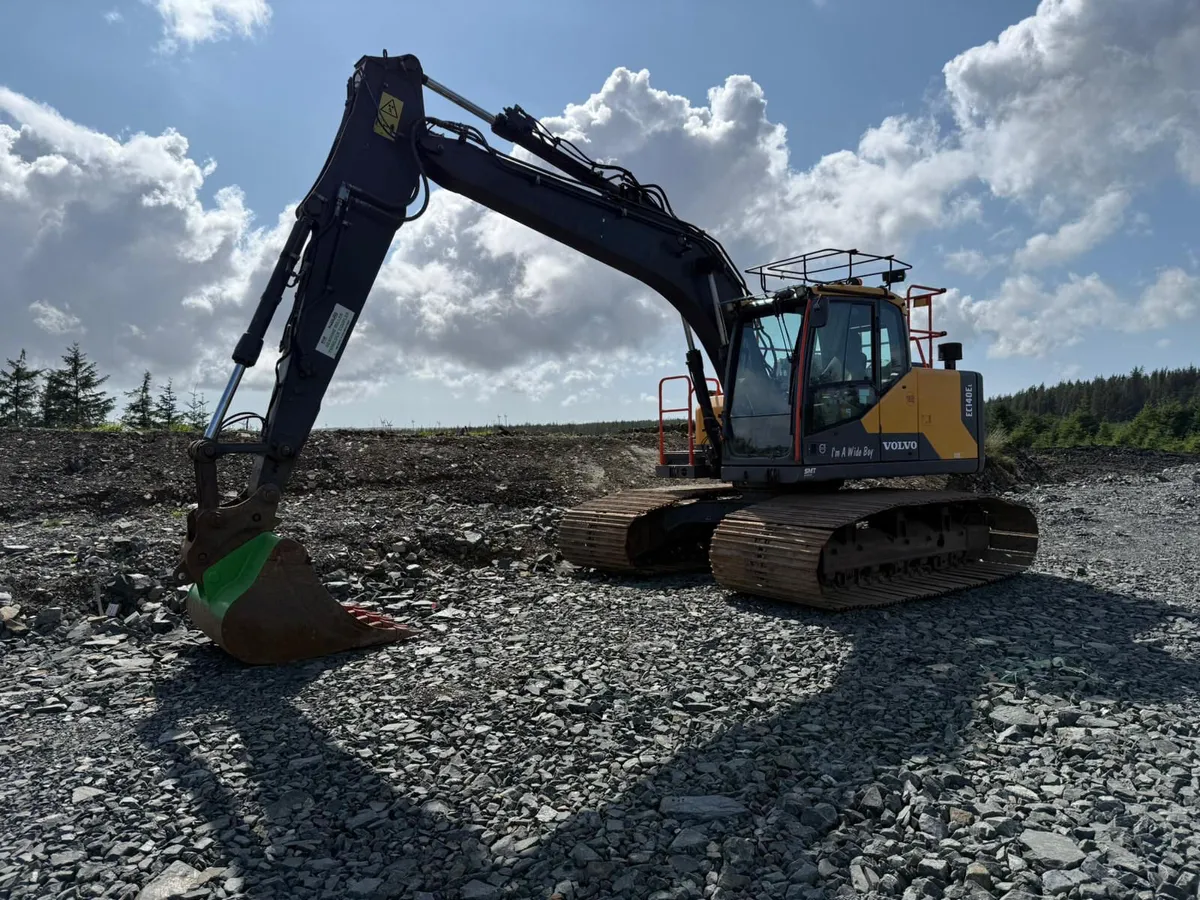 2020 Volvo EC140 EL Bog Master - MULLANS - Image 2