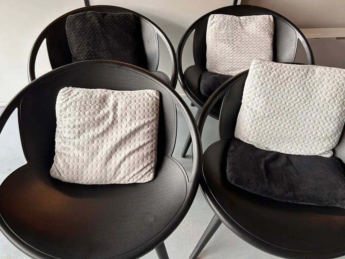 Chairs for garden - Image 1