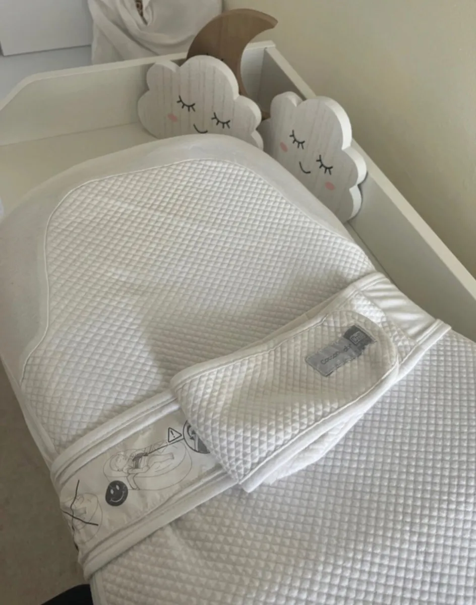 Greencastle Cocoonababy - Image 1