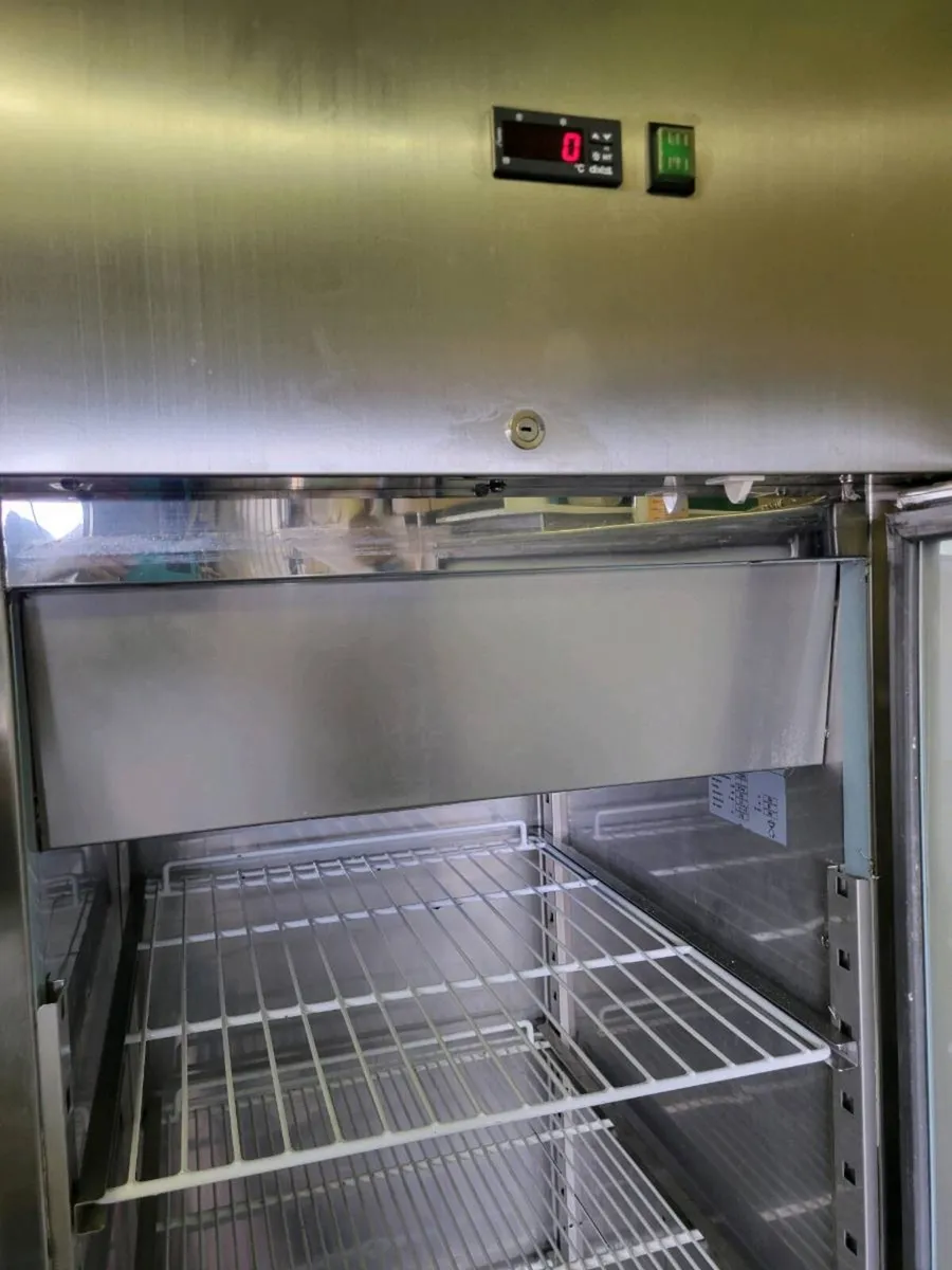 Fridge Upright Stainless Steel Commercial - Image 4