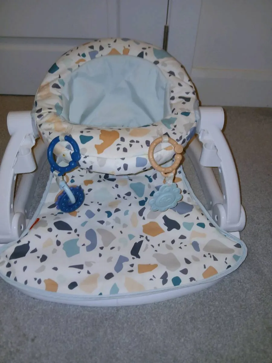 Fisher Price - Portable Feeding Seat - Image 2