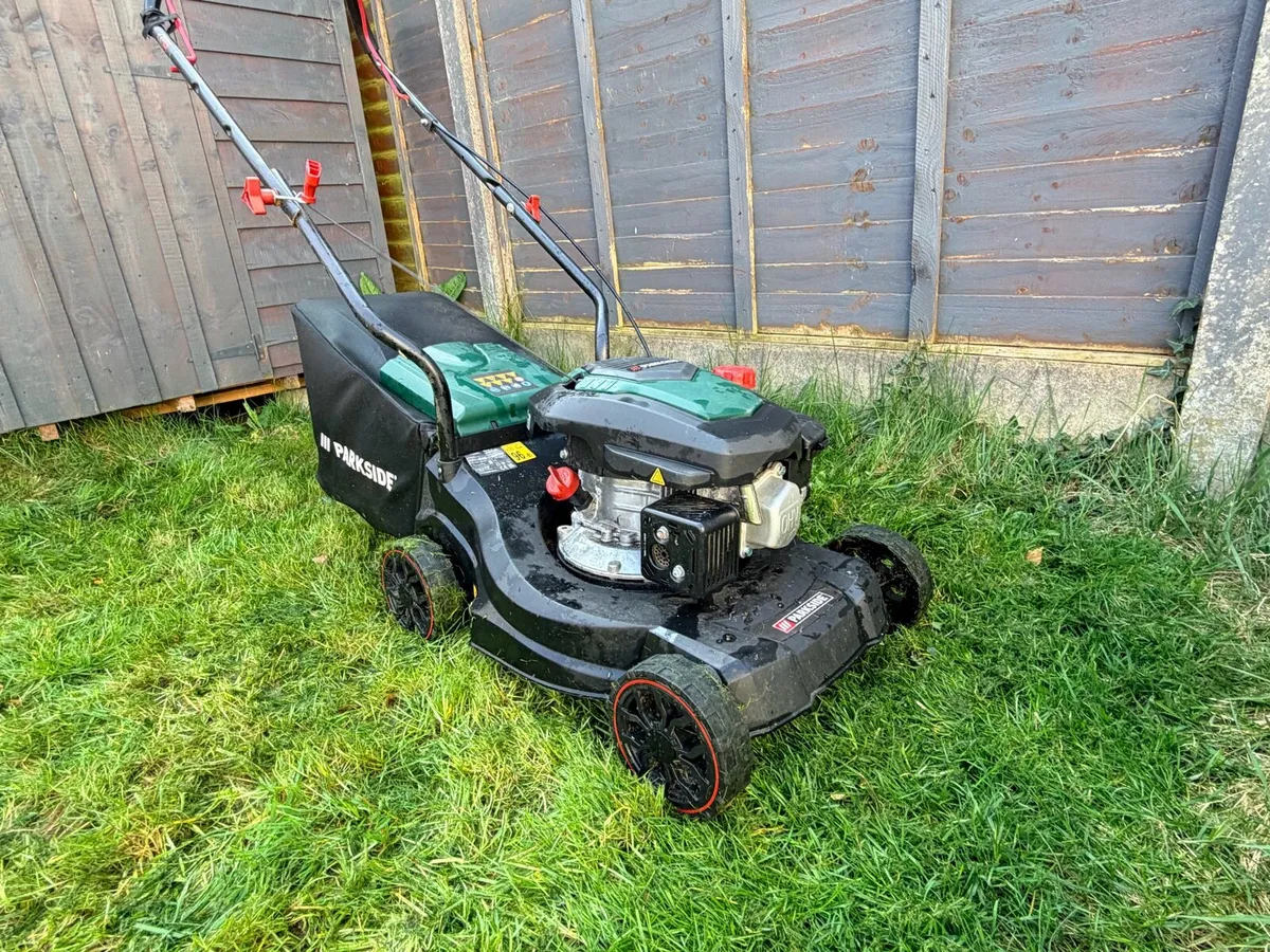 Lawnmower for sale - Image 4