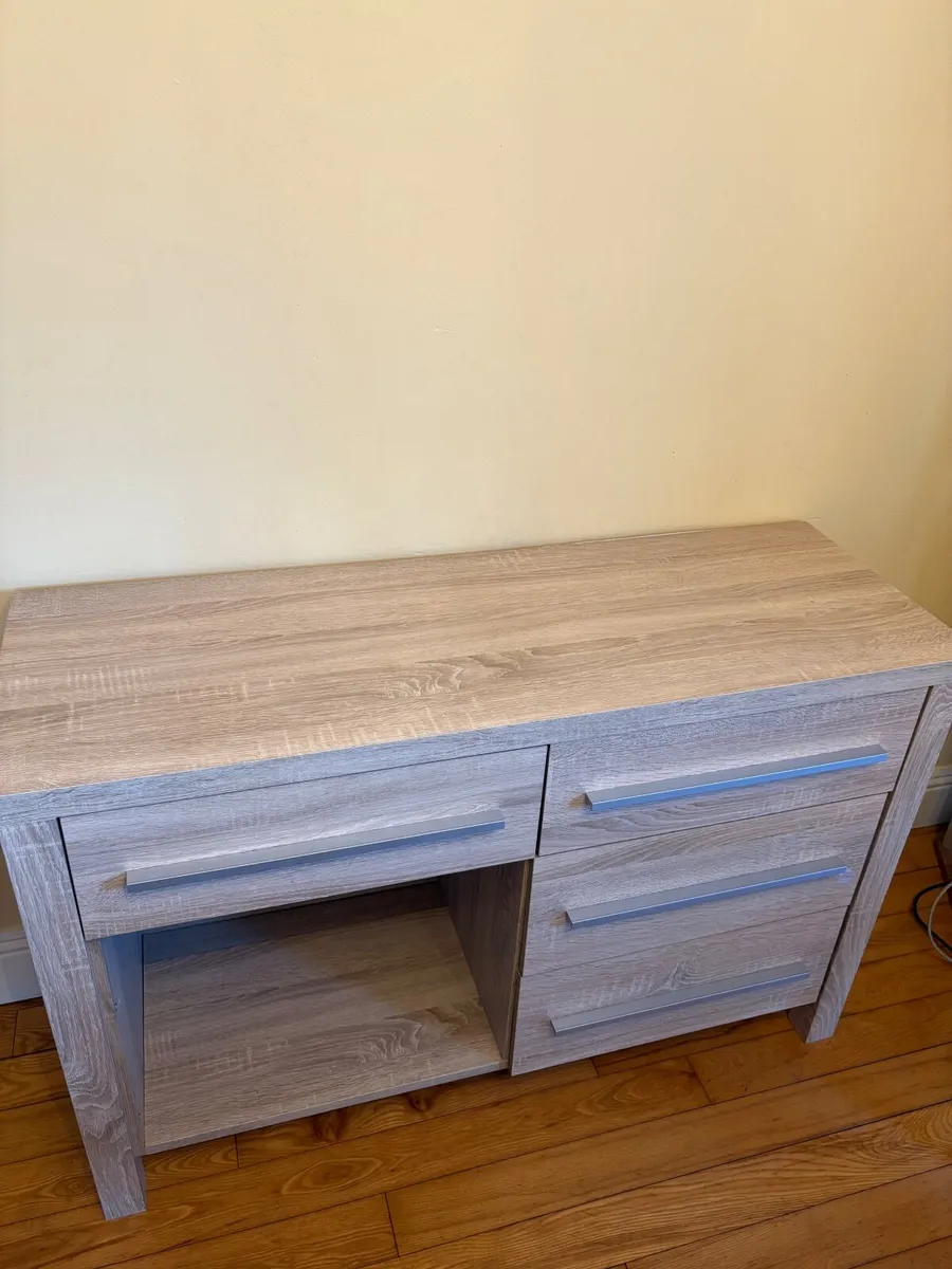 Cupboard/ Shelf - Image 1