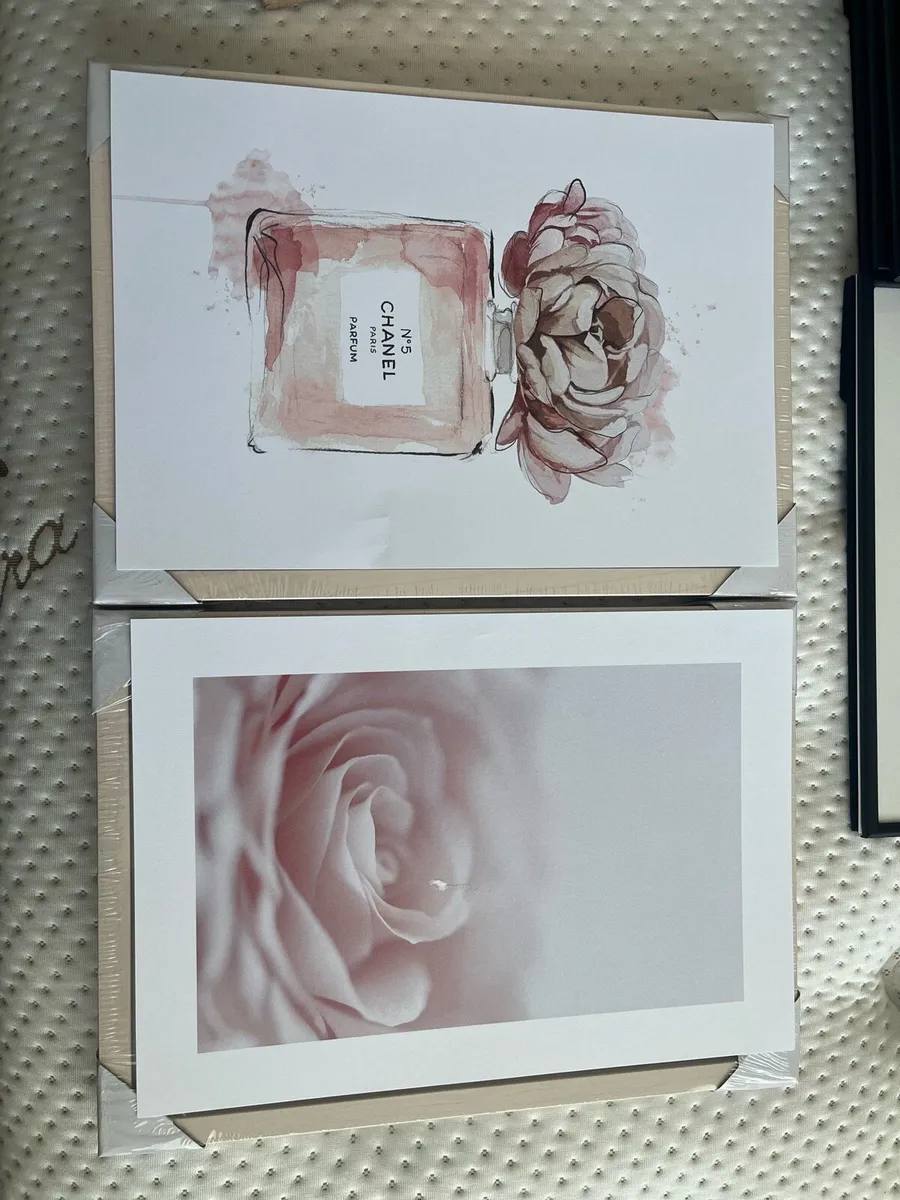 Prints & Frames - Image 1