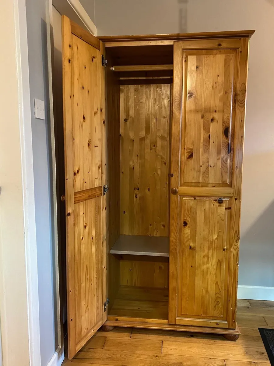 Wardrobe - Image 2