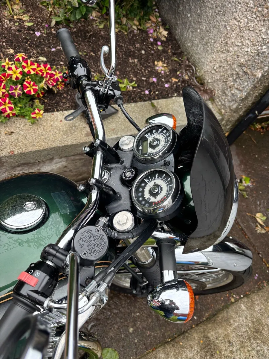 Motorcycle - Image 3