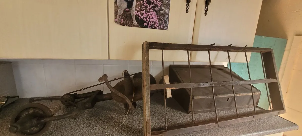 Old rope machine - Image 1