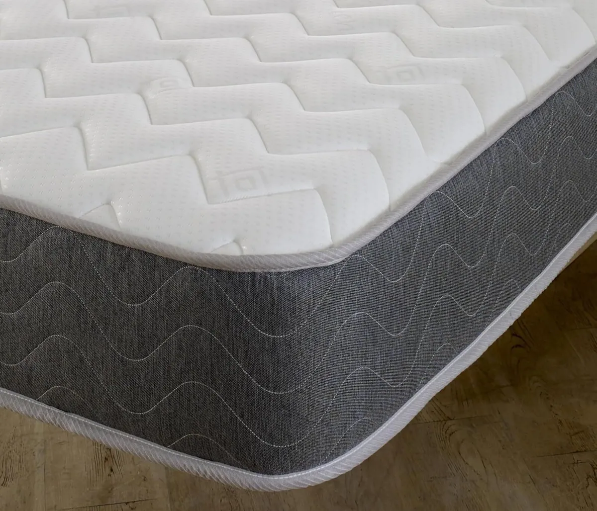 WaveFlex Hybrid Single Mattress 90 x 190cm 18cm - Image 1