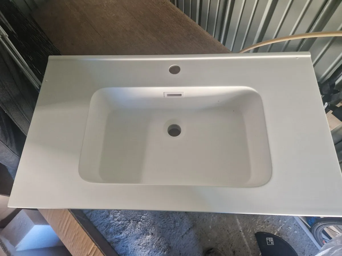 Insert Sink - Image 1