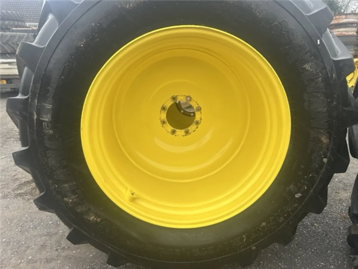 AS NEW - 900/50R42 & 710/55R30 John Deere Wheels - Image 4