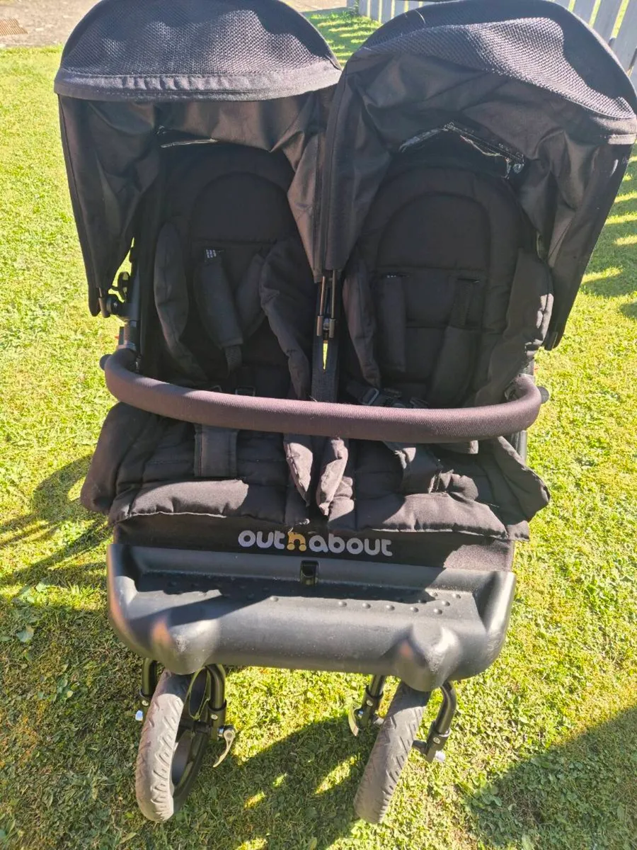 Double Pram - Image 2