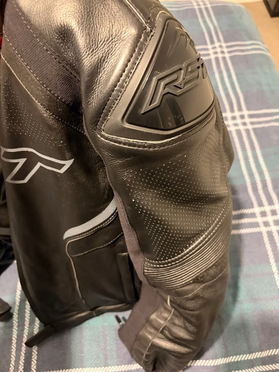 Rst Motorcycle jacket - Image 2