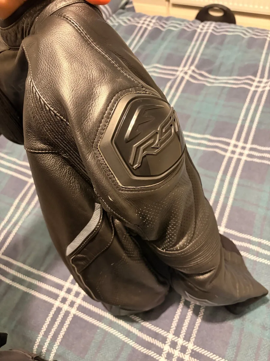 Rst Motorcycle jacket - Image 4