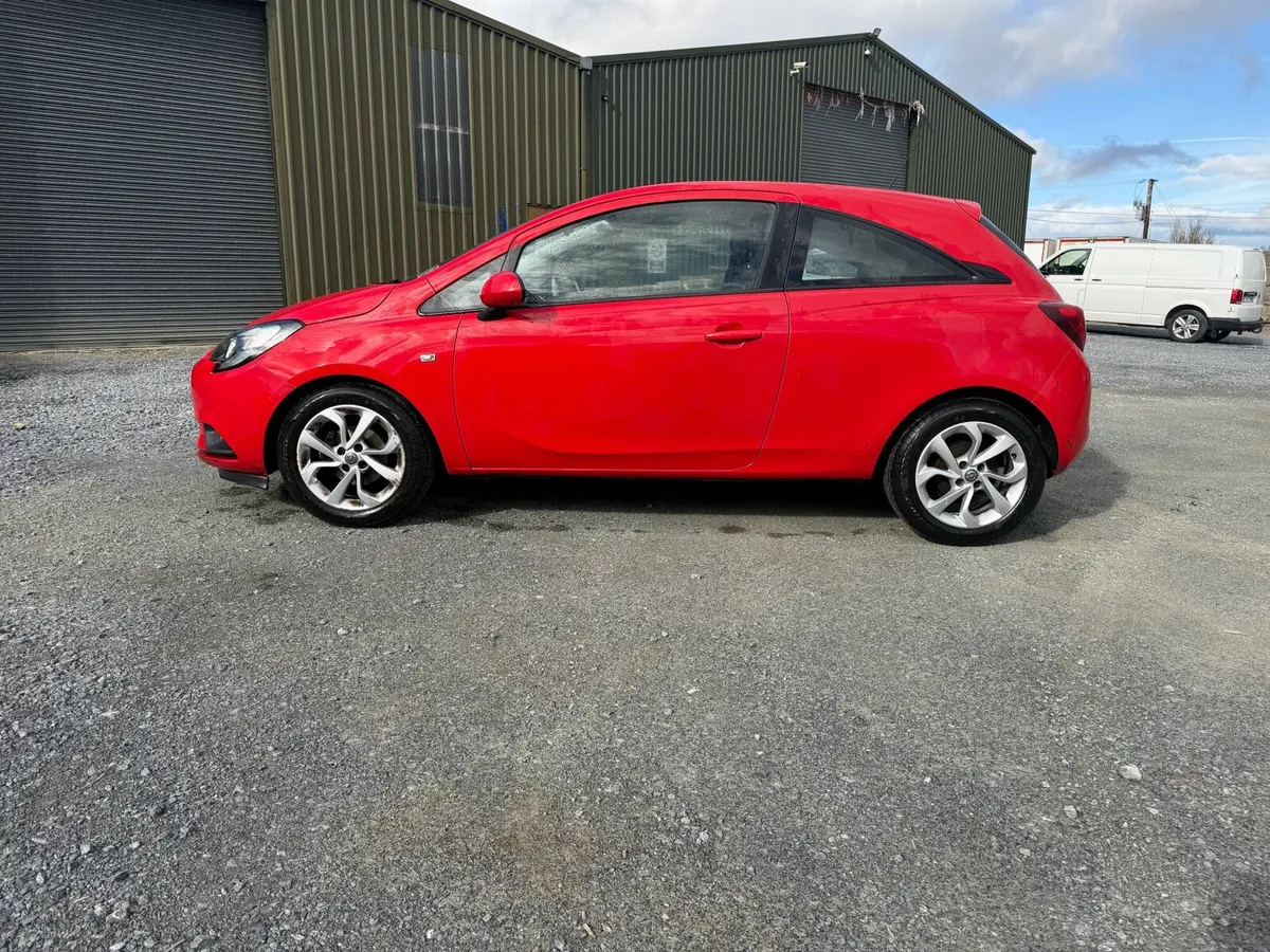 2016 opel Corsa 1.4 petrol - Image 4