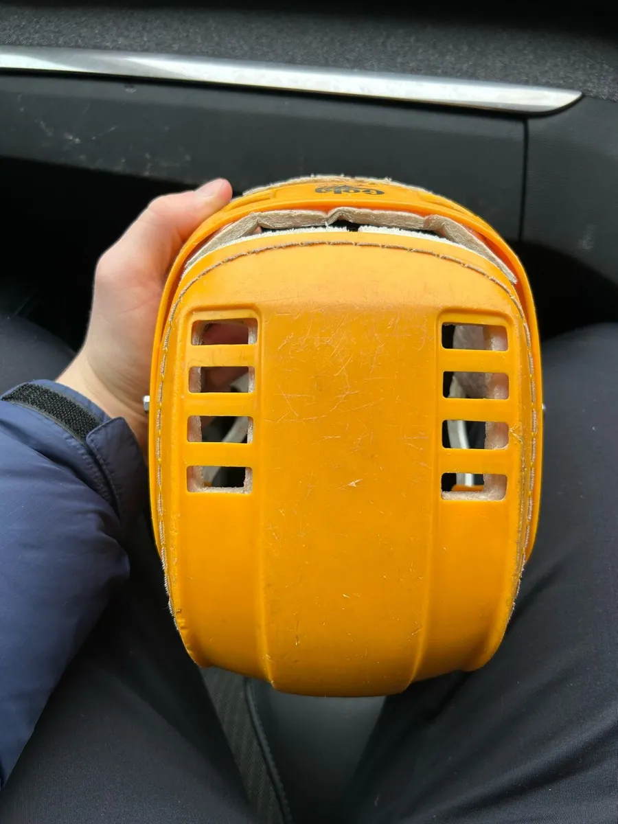 Oldstyle gola helmet - Image 3