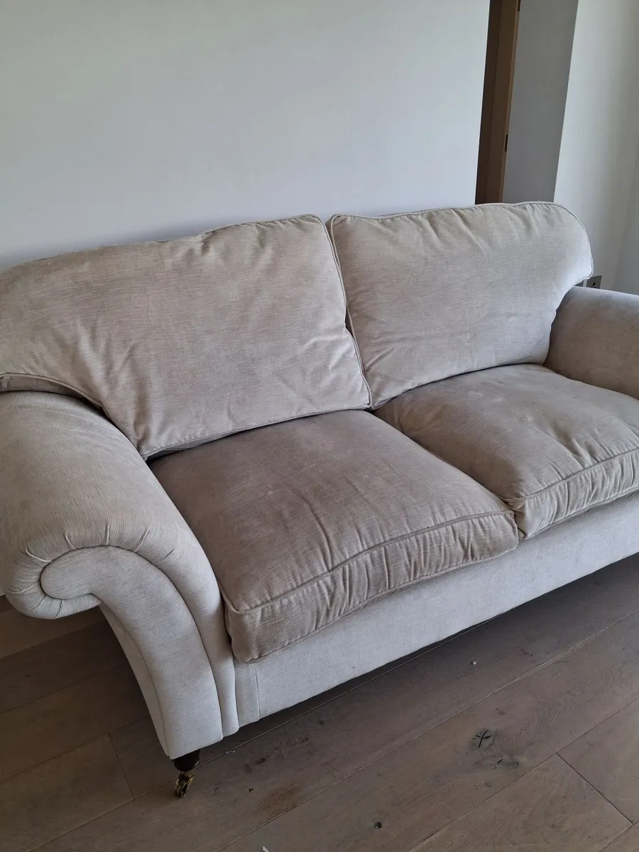 Laura Ashley Mortimer Couch - Image 4