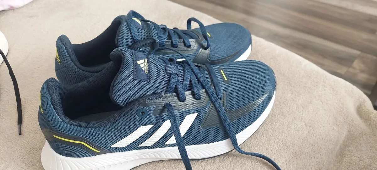 Shoes kids addidas - Image 1