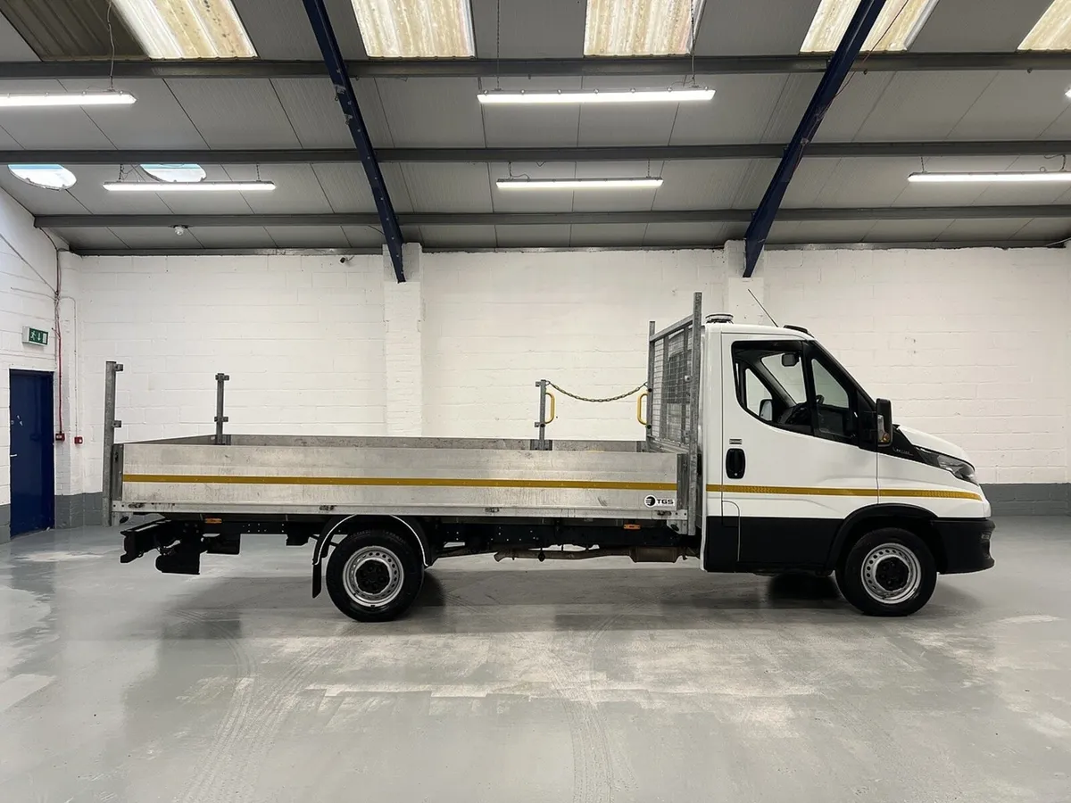 2022 Iveco Daily Dropside Van - Image 1