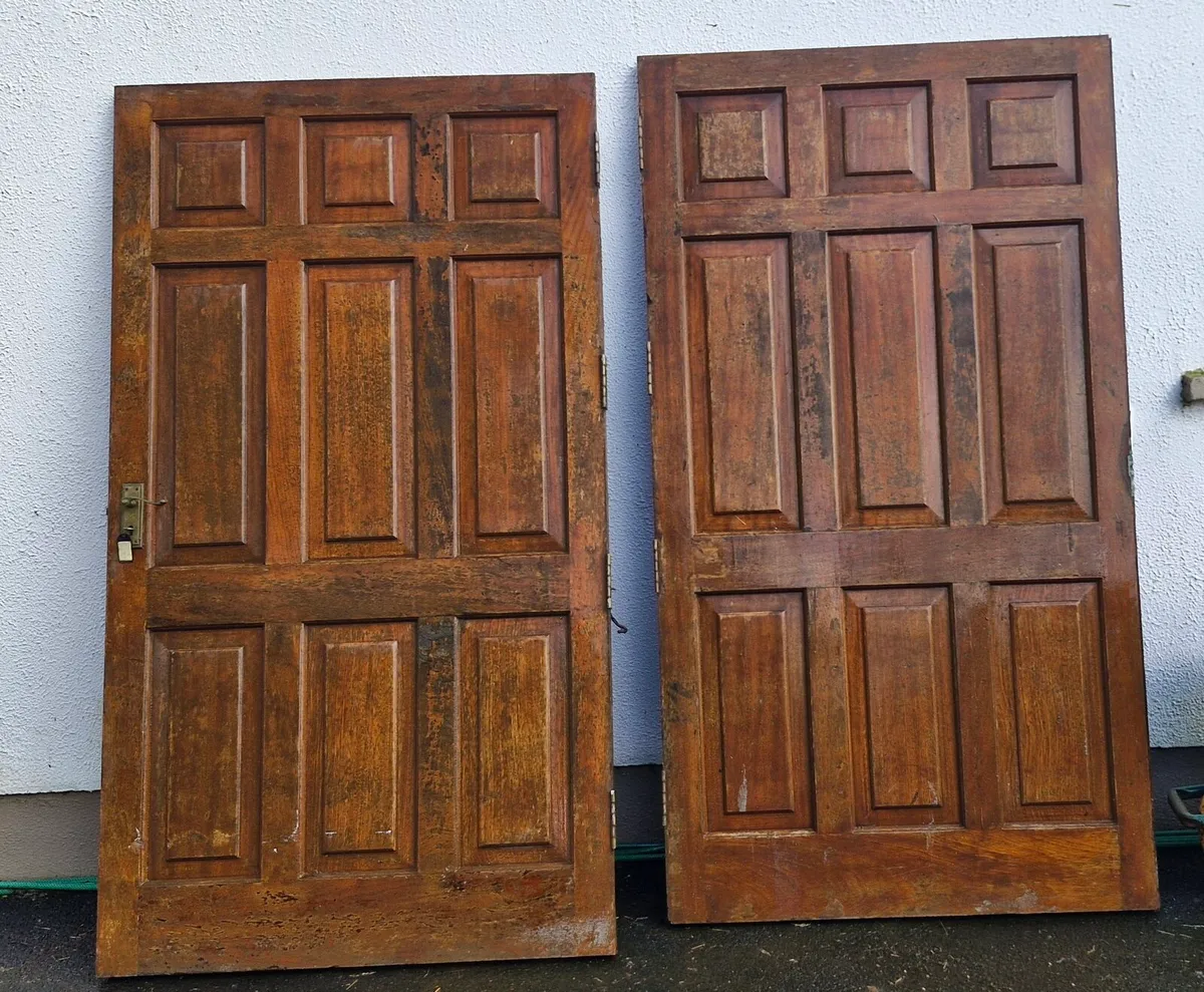 Teak garage doors - Image 1