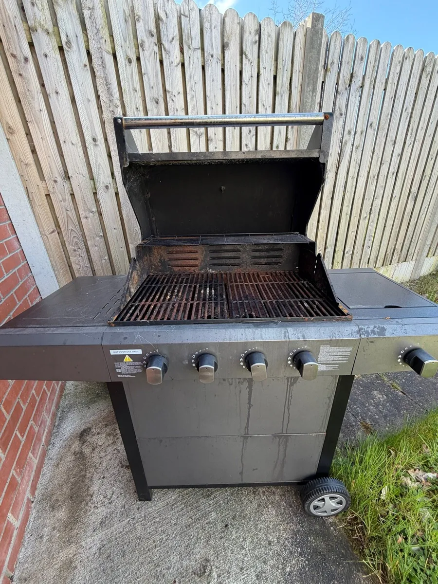 FREE Gas BBQ - Image 3