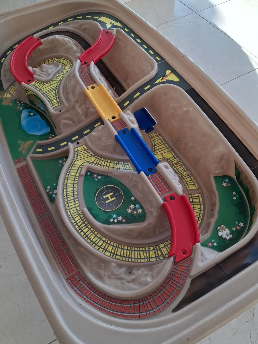 Toy Car Table - Image 3