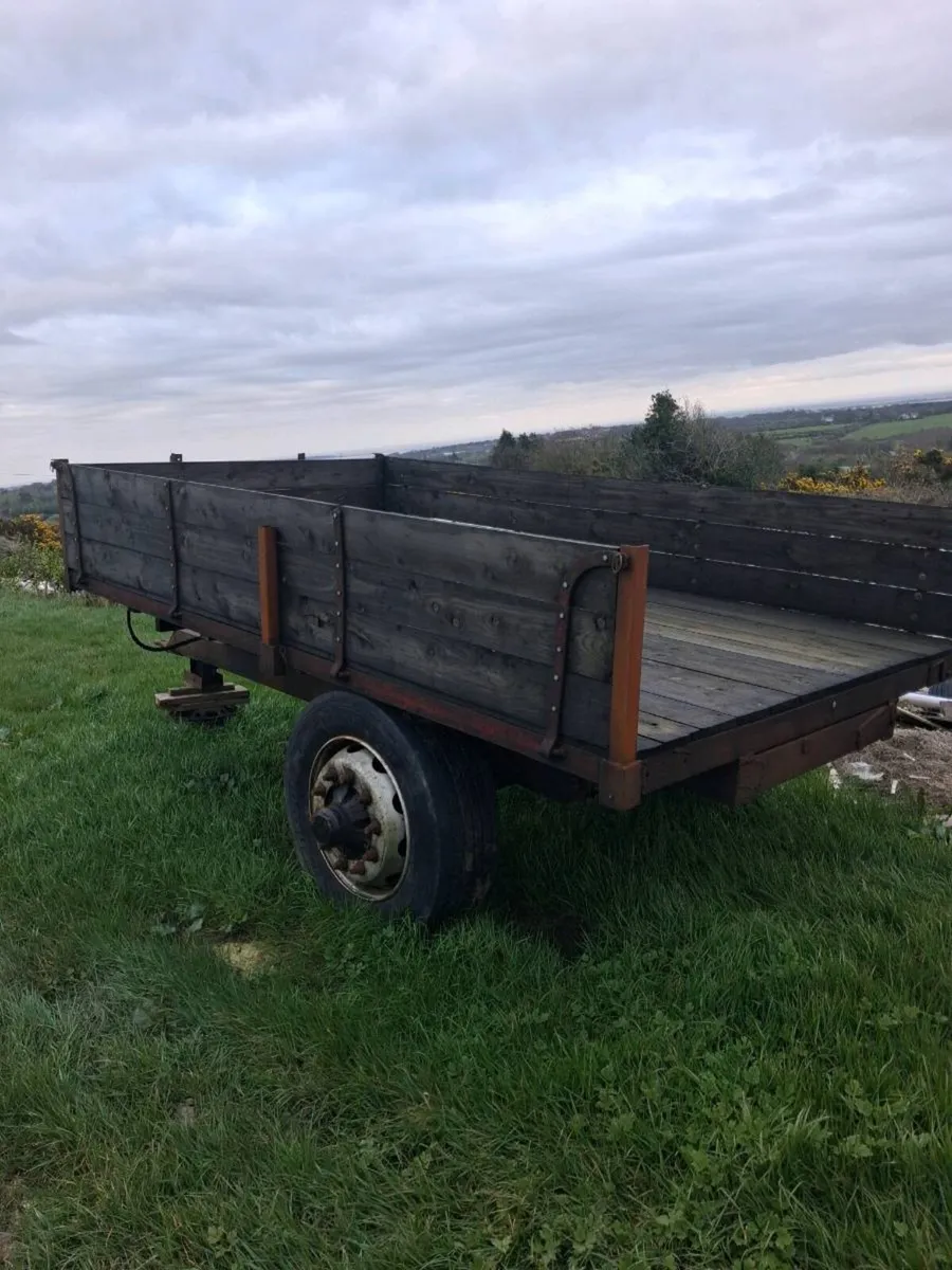 Tipping trailer - Image 1