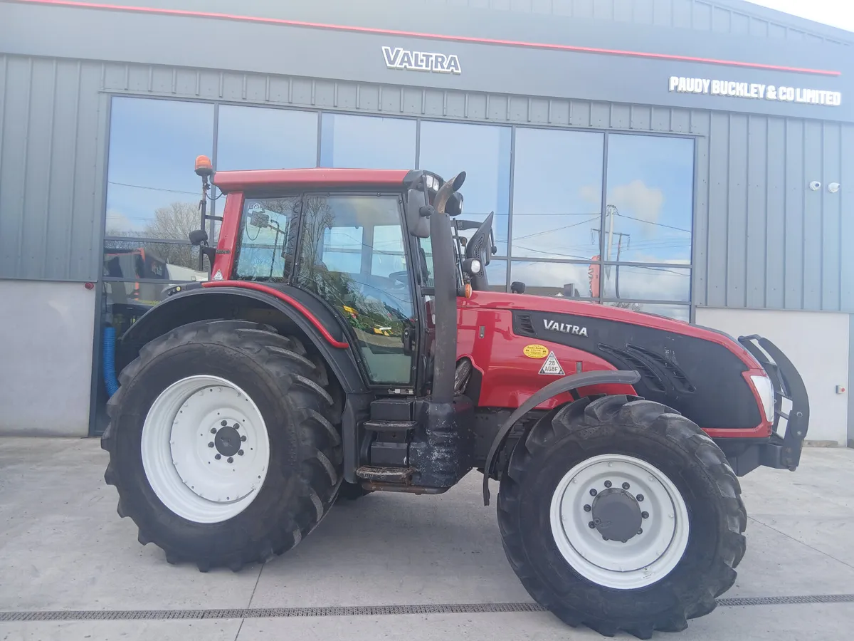 Valtra T153 - Image 3