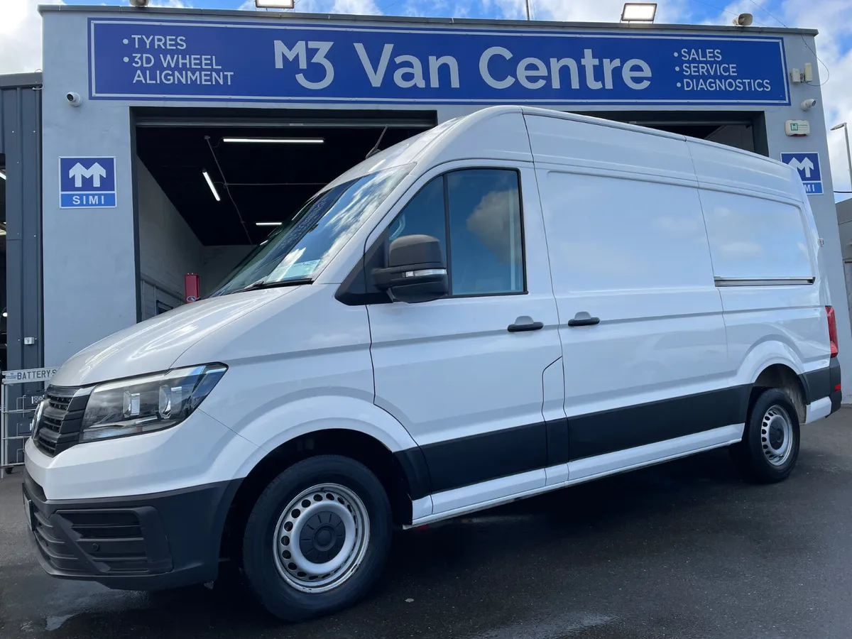 2022 VW CRAFTER 35 MWB 140HP MANUAL 6SPEED - Image 1