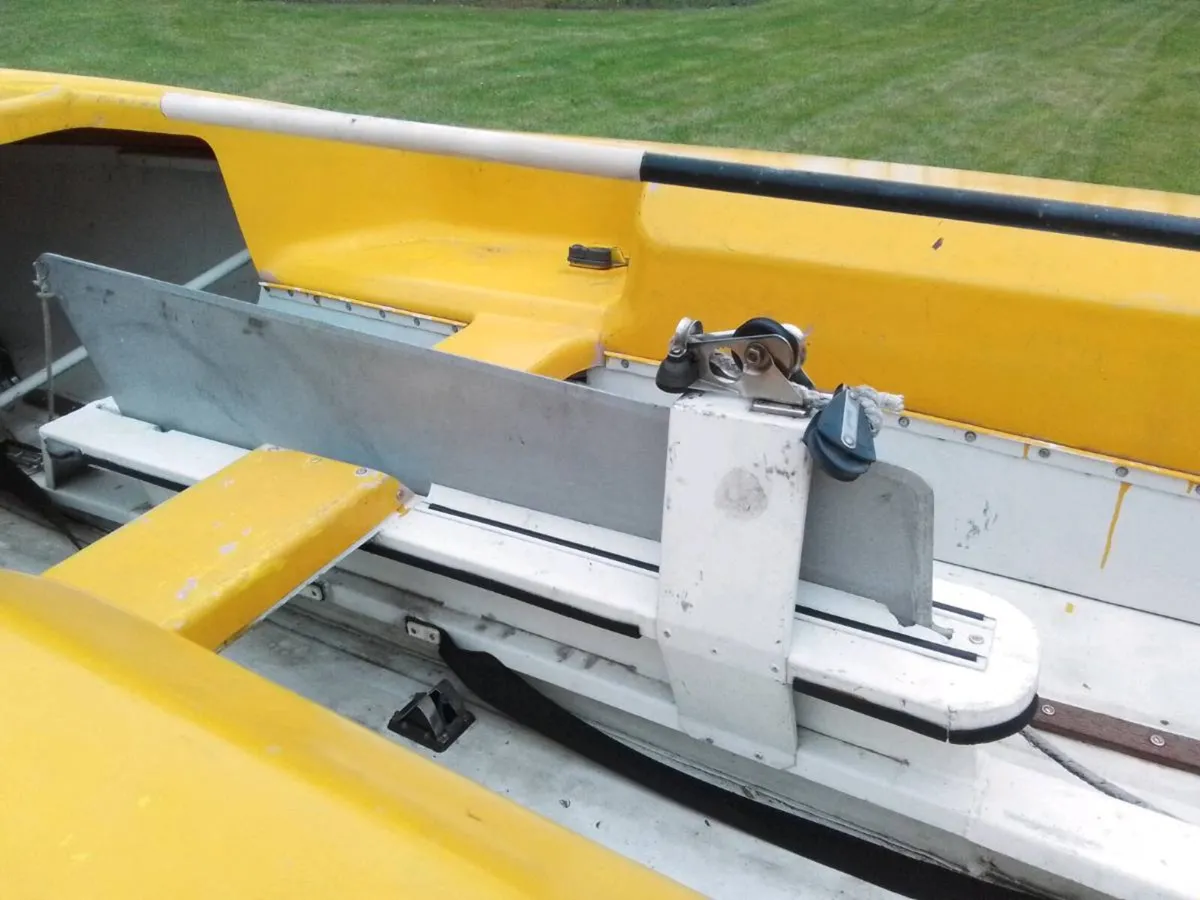 15 ft Sailiny Dinghy - Image 4